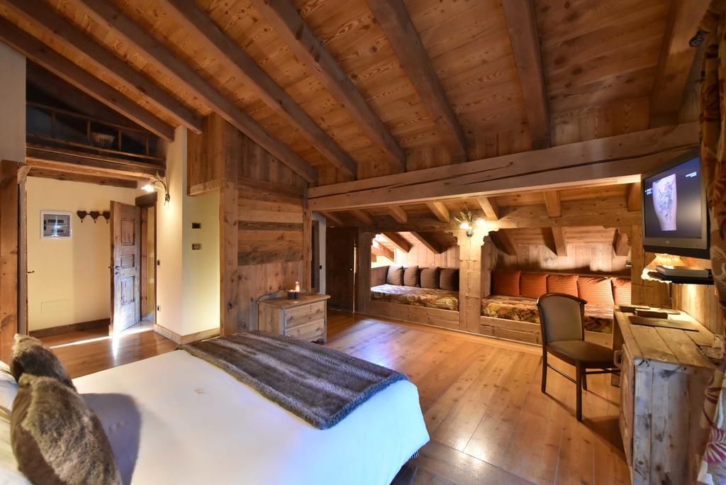 Hotel La Rouja Champoluc Εξωτερικό φωτογραφία